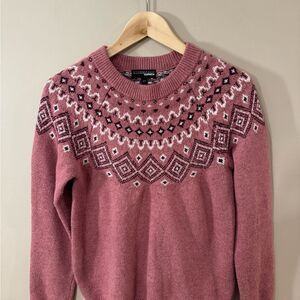 Sunice Women's Rose Patterned Crew Neck Sweater